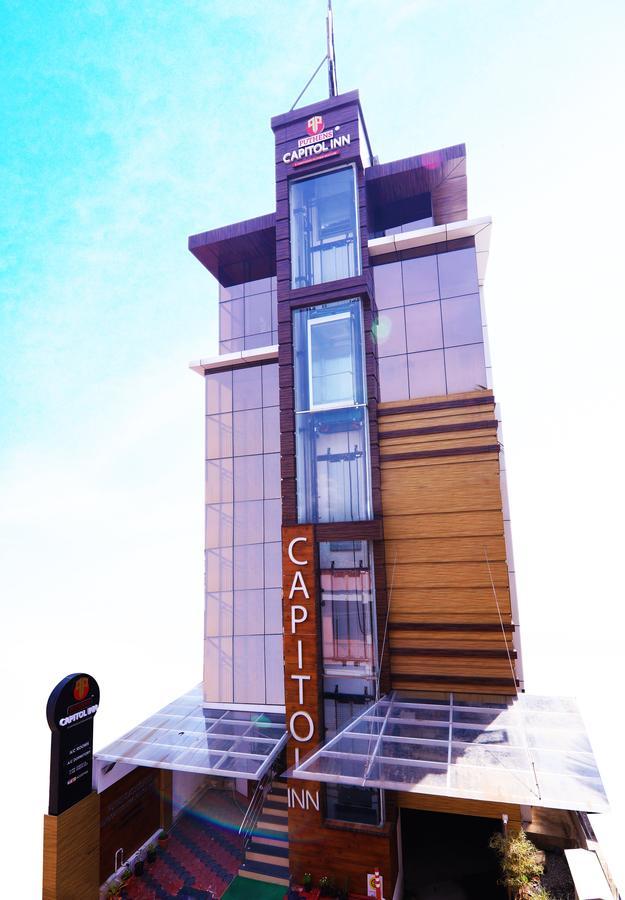Oyo 18604 Puthens Capitol Inn Kochi المظهر الخارجي الصورة